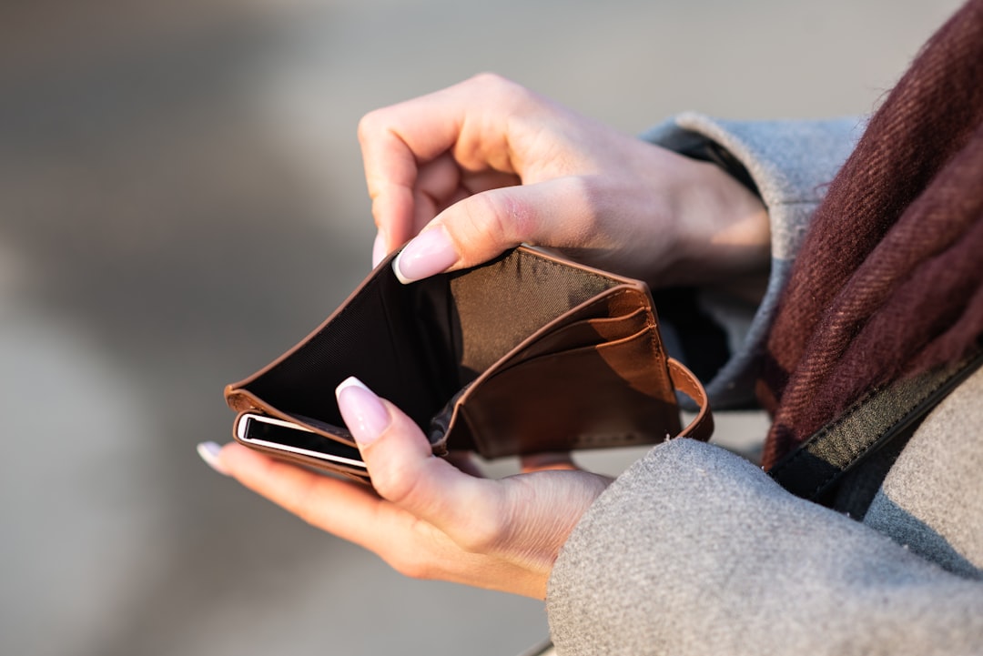 How to Choose Your First Credit Card: A Practical Guide for Beginners